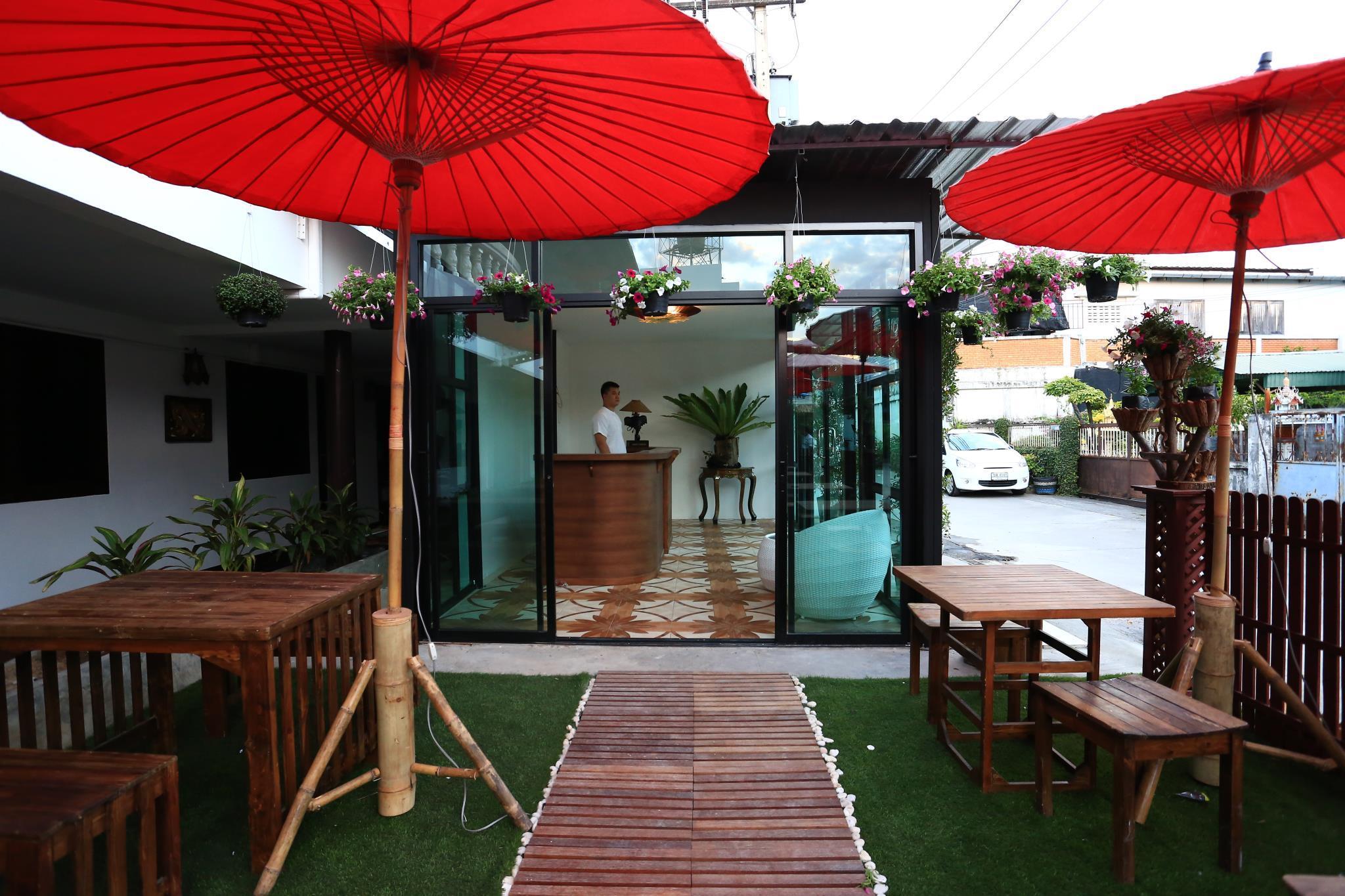 Pai Residence Chiangmai Gate Chiang Mai Luaran gambar